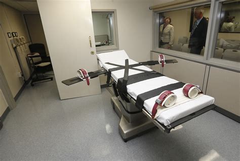 Lethal injection .